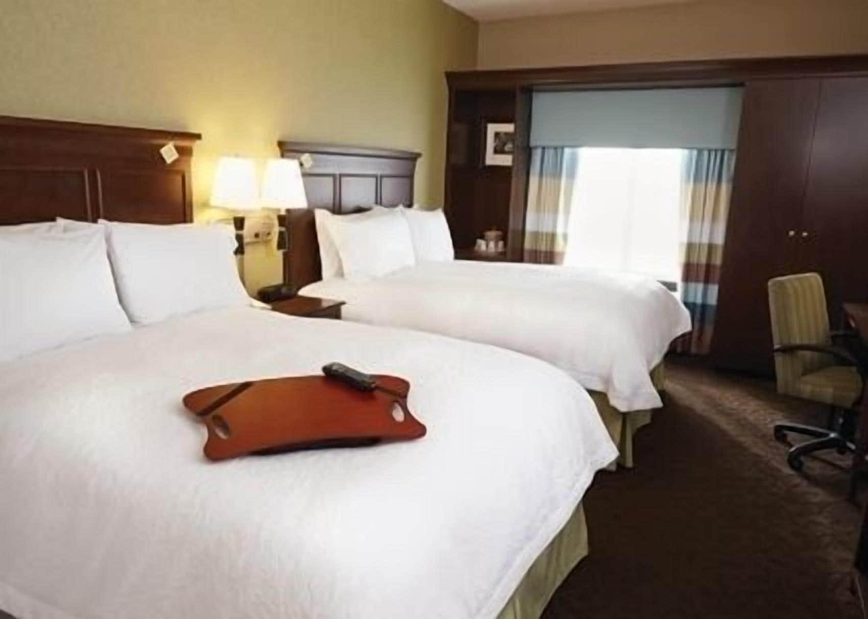 Hampton Inn & Suites Milwaukee/Franklin Franklin  Extérieur photo