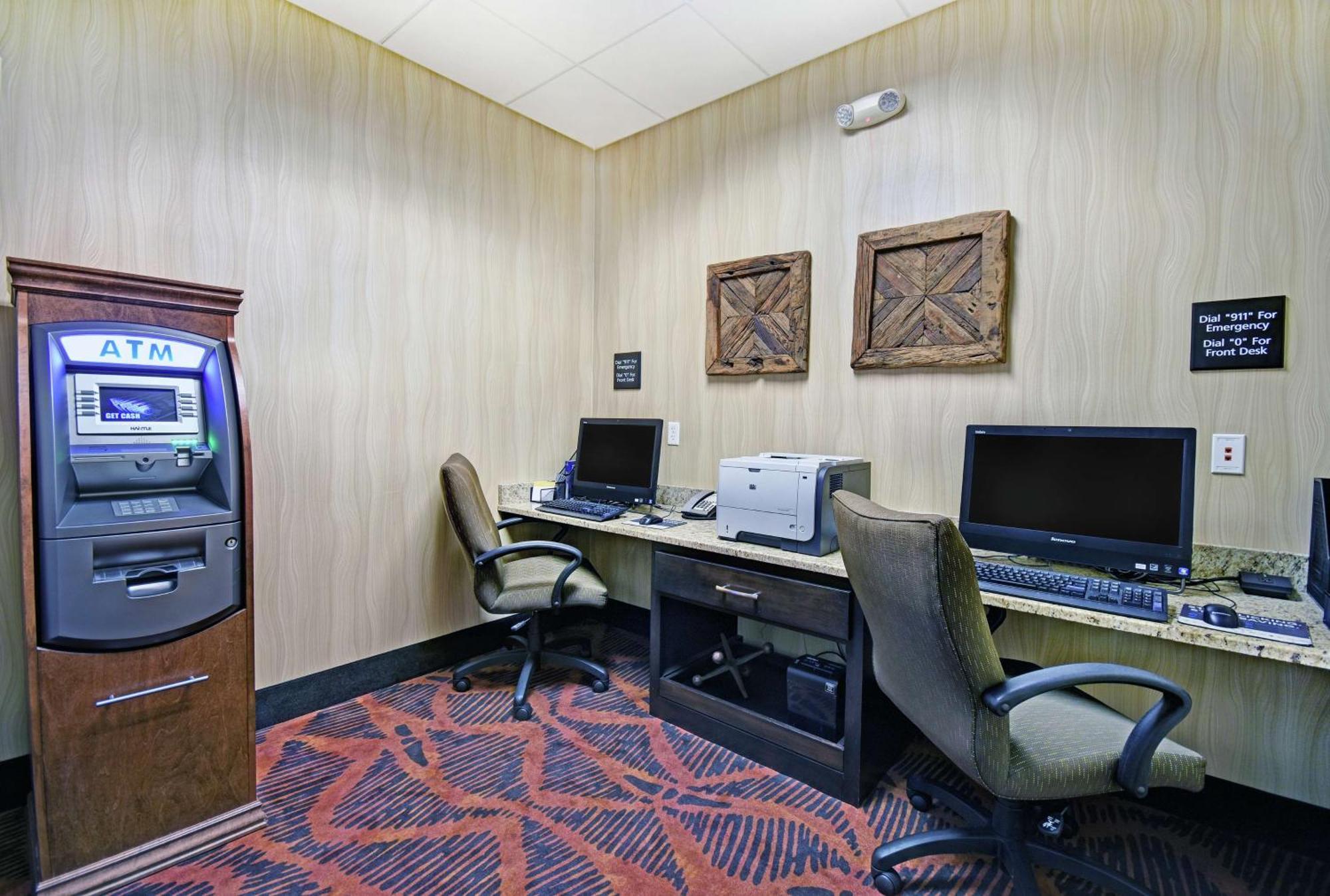 Hampton Inn & Suites Milwaukee/Franklin Franklin  Extérieur photo