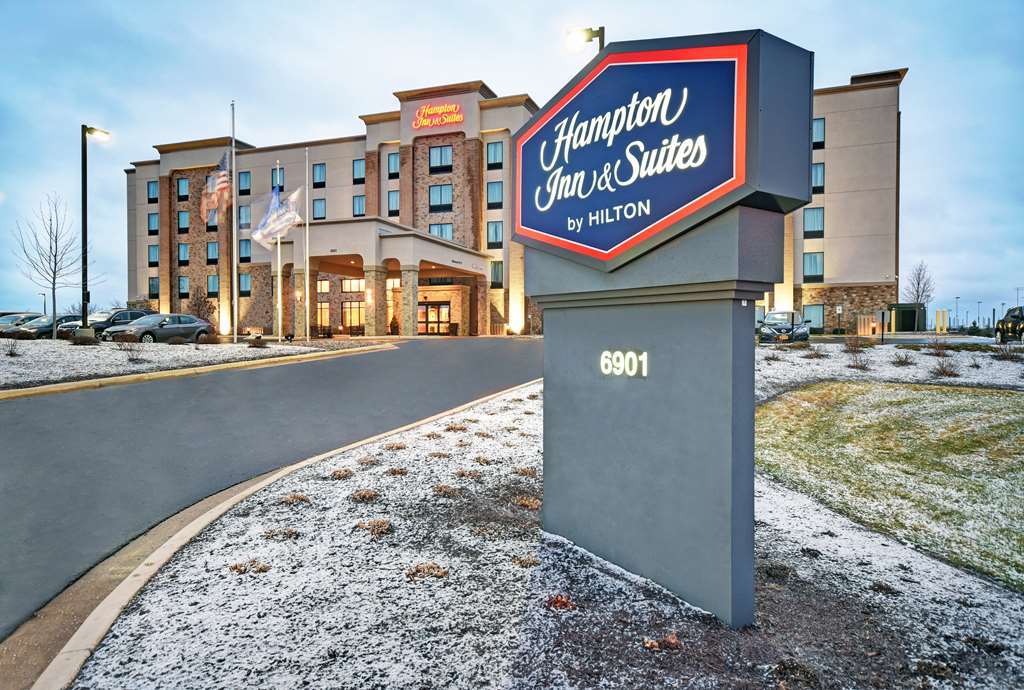 Hampton Inn & Suites Milwaukee/Franklin Franklin  Extérieur photo